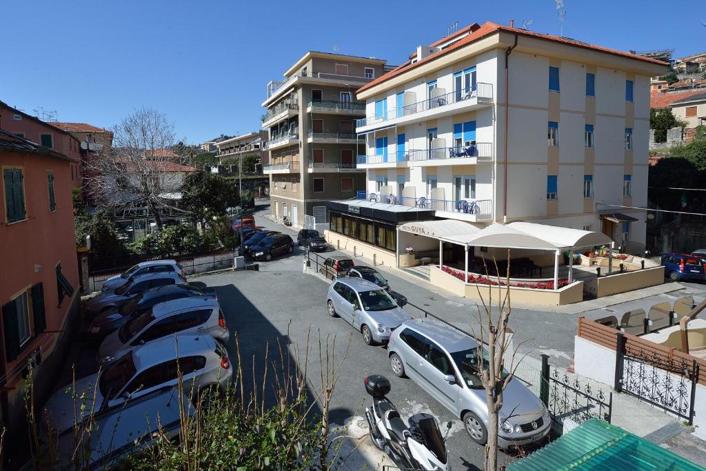 Hotel Guya Varazze Exterior photo